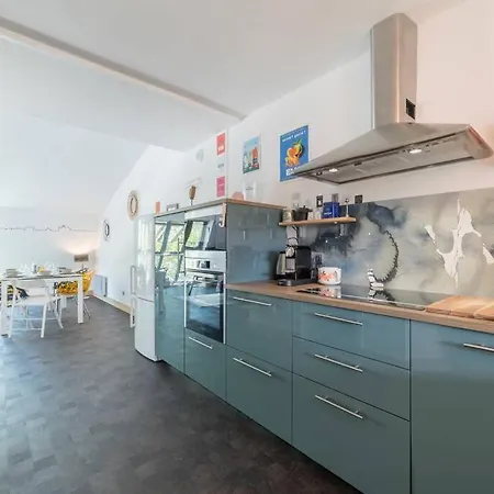 Le Gabut Vue Port La Rochelle (Charente-Maritime)